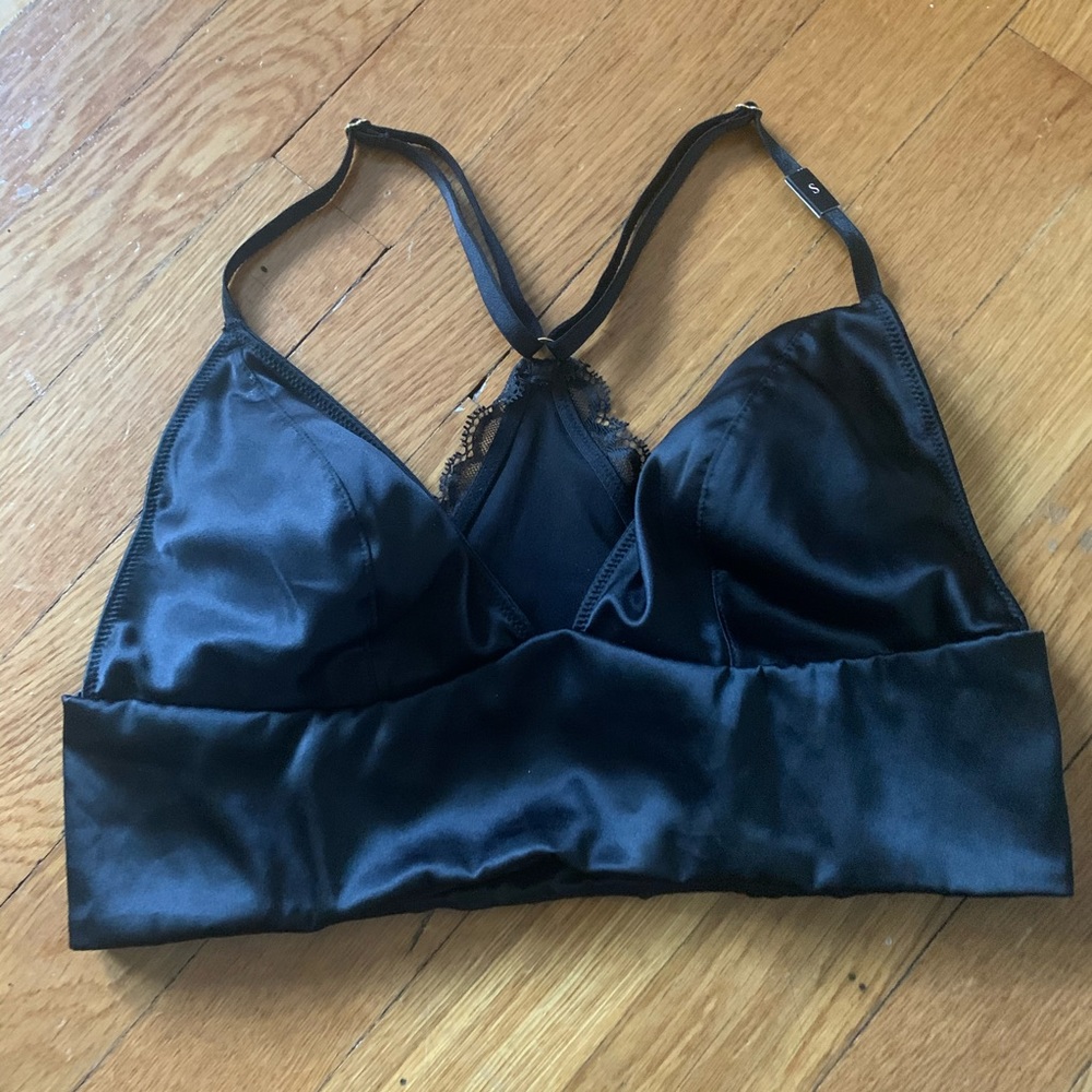 Victoria’s Secret Broadband Bralette